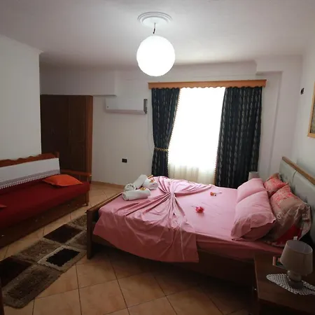 Grandma's * Gjirokastra