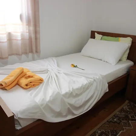 Grandma's 3* Gjirokastër