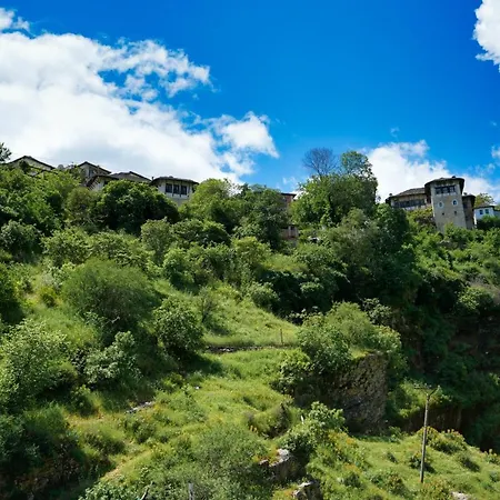 Grandma's Vendégház Gjirokastra